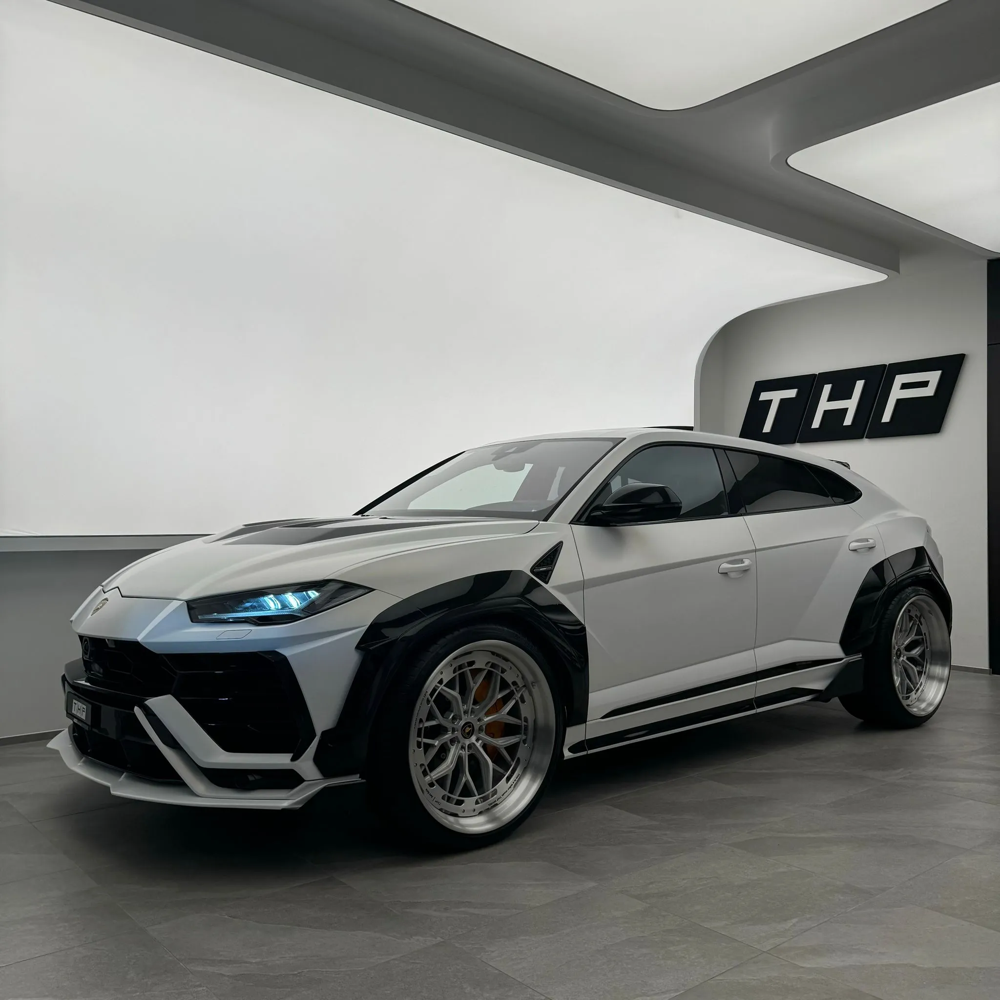 Lamborghini Urus "Widebody Unikat"